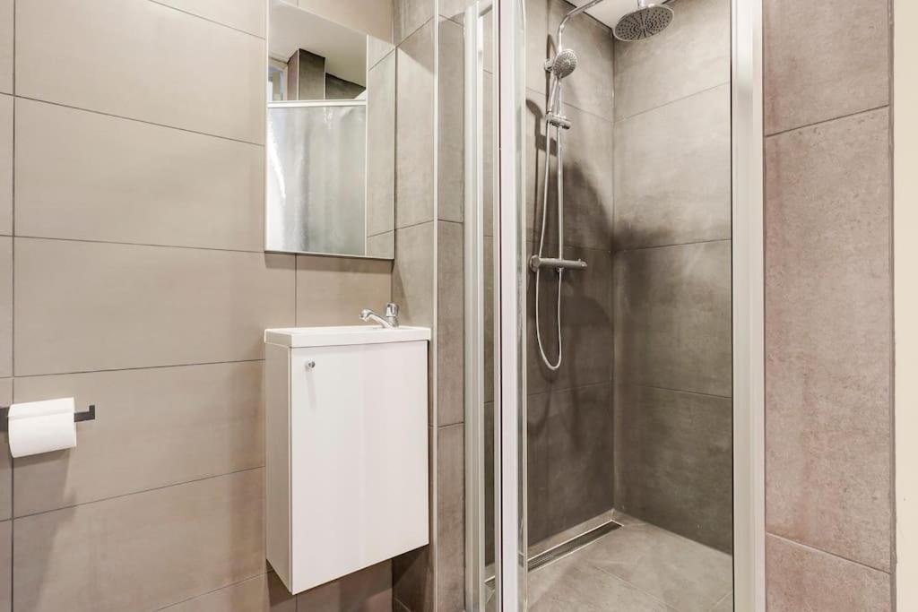 Prachtig Appartement In Hartje Sneek Eksteriør billede